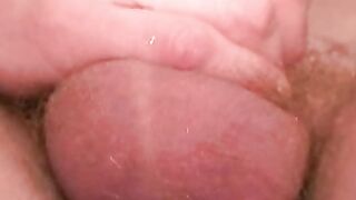Older amateur has a fun time stroking his cock on the couch