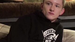 Perverted stepfather destroys young ass during raw bang