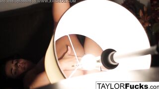 Taylor Vixen's hotel room masturbation