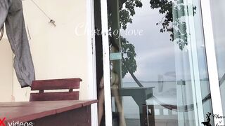 มีเซ็กส์กับคนแปลกหน้านอกห้องพัก