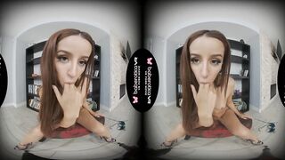 Solo Goddess, Vanna Bardot is using a glass vibrator, inside VR