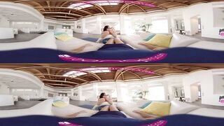 VR PORN-Long titties Latine beauty Yoga Class