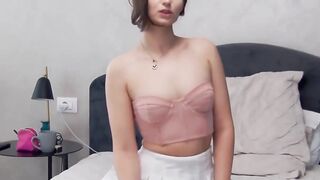 Seductive brunette Online broadcast free