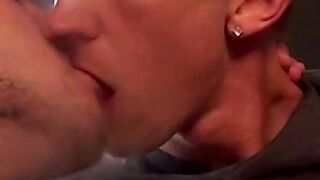 Smoking with my fratbro turns to cock sucking session