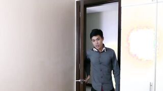 Asian twinks seduce old daddy and service his cock in office