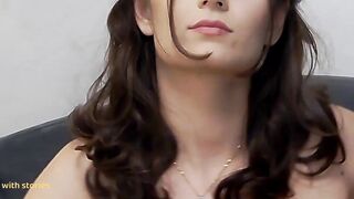 Free show giveaway Brunette camgirl