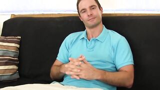 Muscular young jock enjoys pleasing masturbation session