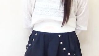 Japanese cuties flaunting their peeing abilities