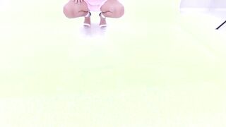 Young cute waitress gets lucky as model in porno video