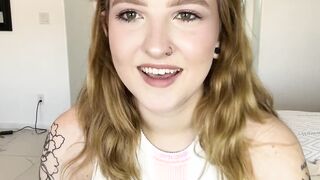 I almost a Met a Fan!! Story Time Elizabeths Playlist