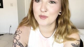 I almost a Met a Fan!! Story Time Elizabeths Playlist