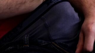 Gay youngster Jaydon Jensen solo masturbates big cock