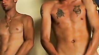 Amateur homos massage their balls and jerk off together