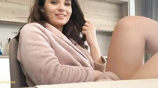 Live event at zero cost Natural Tits Babe
