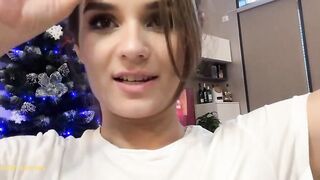 Live show no charge Round Natural Tits