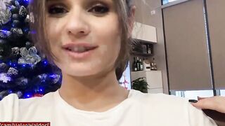 Live show no charge Round Natural Tits