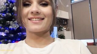 Live show no charge Round Natural Tits