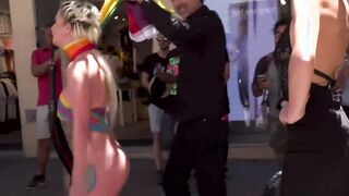 Painted body bombshell fisted in public places