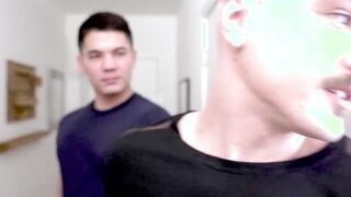 Gay jocks Colton Reece and Austin Sugar anal fuck and kiss