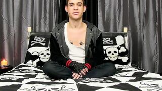 Promiscuous latino Joey Tiger toying and masturbation