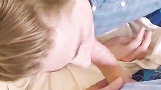 Hot twink jizzes while getting without any protection by stepbro