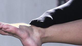 Blonde Angelika Grays has cum on feet after fucking