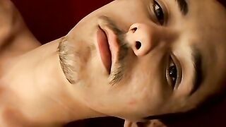 Straight amateur Wiley cums after serious solo masturbation