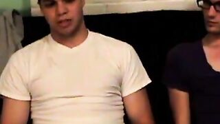 Threesome teen pussy banging with two twink besties