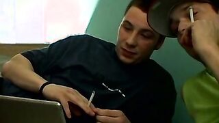 Intoxicatingly sensual smoke with mouthfucking session