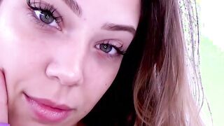 Teen Blonde can Teach How to give Rimjob