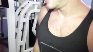 After receiving a blowjob a black bodybuilder rides his cock raw in the bathroom