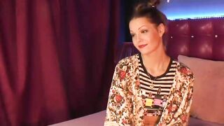 Russian amateur babe has a webcam private show