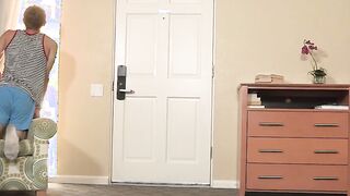 Stepdad going balls deep and bareback inside twink