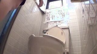 The most blazing point of Japanese darlings peeing in the latrine
