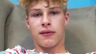 Curly haired hottie Lecio Mar strokes his pink long cock