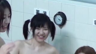 Bunch of Japanese babes secretly filmed peeing in the shower