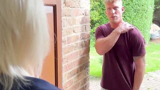 AGEDLOVE Lacey heals big dick with her mouth