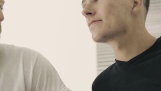 No screw meeting between studly light stepdad and his