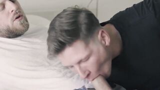 No screw meeting between studly light stepdad and his