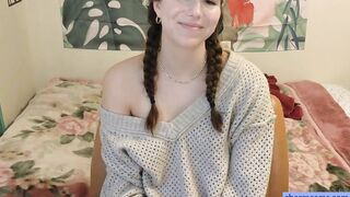 Chat with me in my cozy chatroom