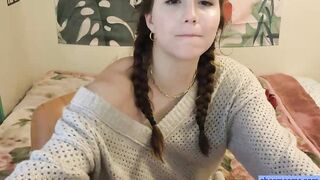 Chat with me in my cozy chatroom