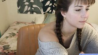 Chat with me in my cozy chatroom