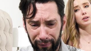Haley Reed helped her stepdad by sucking his big dick