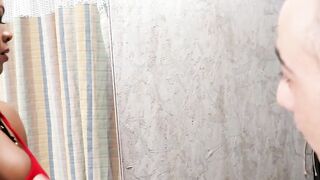 Ebony Halle Hayes Eats Two Gloryhole Dicks