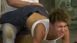 Kinky maledom Sebastian Kane spanks twink asshole vigorously