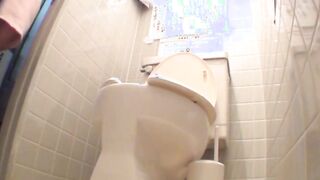 Public toilet footage with some sexy Japanese babes peeing
