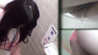 Public toilet footage with some sexy Japanese babes peeing