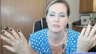 Pop into my chatroom