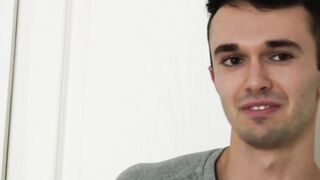 Without any protection between two stepbros in no bad-to-the-bone sex