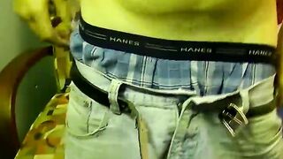 Horny Jason in the house for a cock sucking